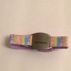 NWOT MEDICAL ID ASTHMA BRACELET WRISTBAND